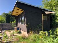 Bungalow und Terrasse